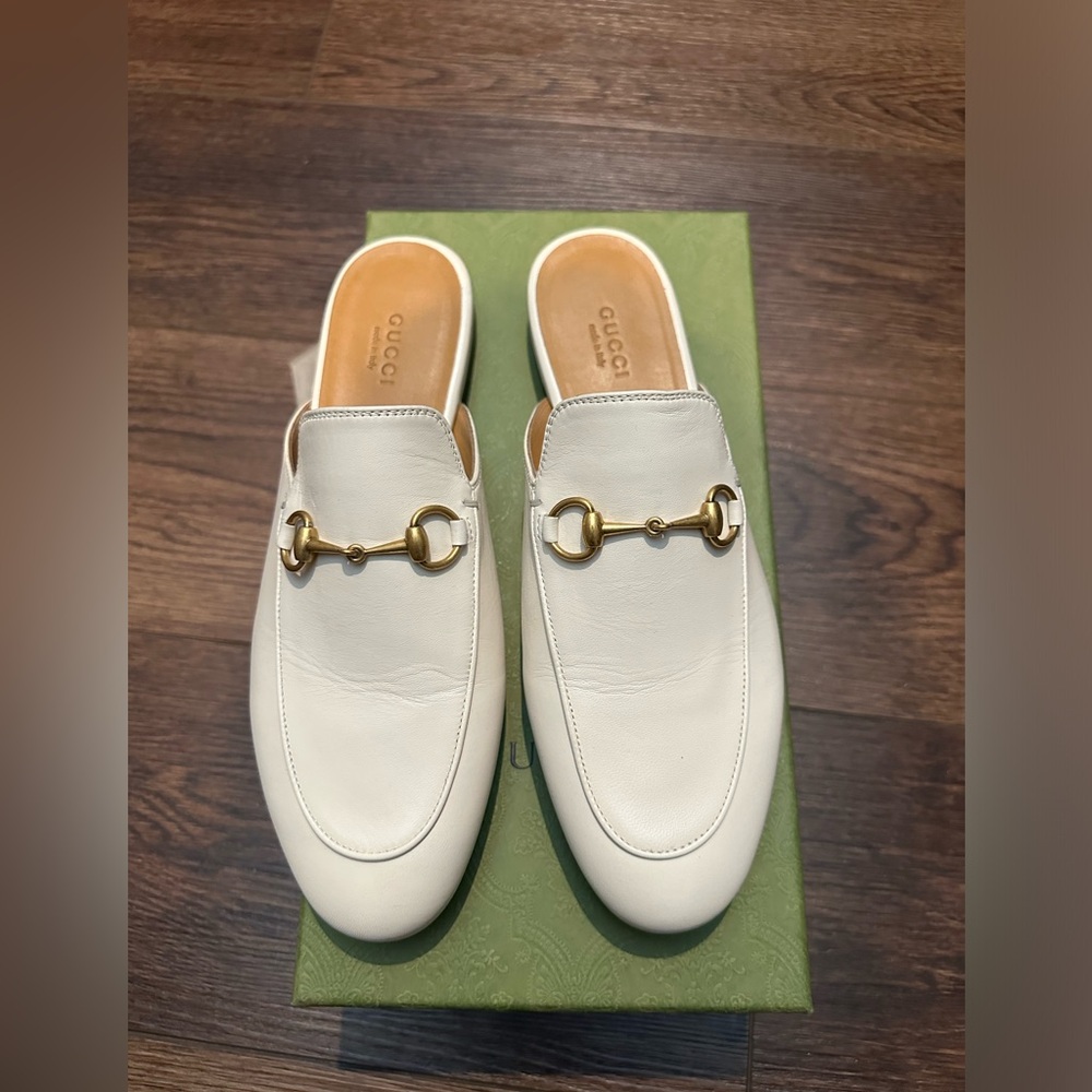 Brand new Gucci Princeton Mules in White size 38.5